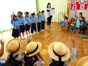 ちびっこおまわりさん（年長組）